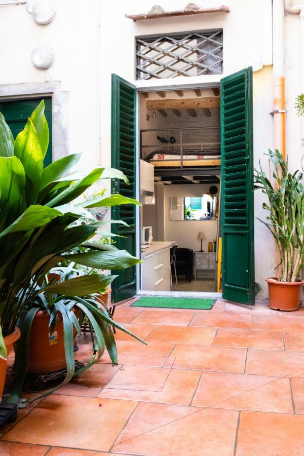 Il Nido - Cozy Studio Apartment In Santa Croce フィレンツェ エクステリア 写真