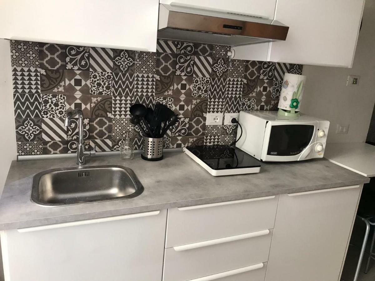 Il Nido - Cozy Studio Apartment In Santa Croce フィレンツェ エクステリア 写真